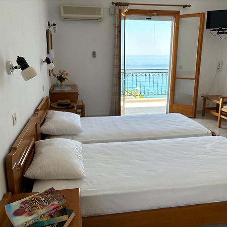 Friderica House Hotel Poros  Ngoại thất bức ảnh